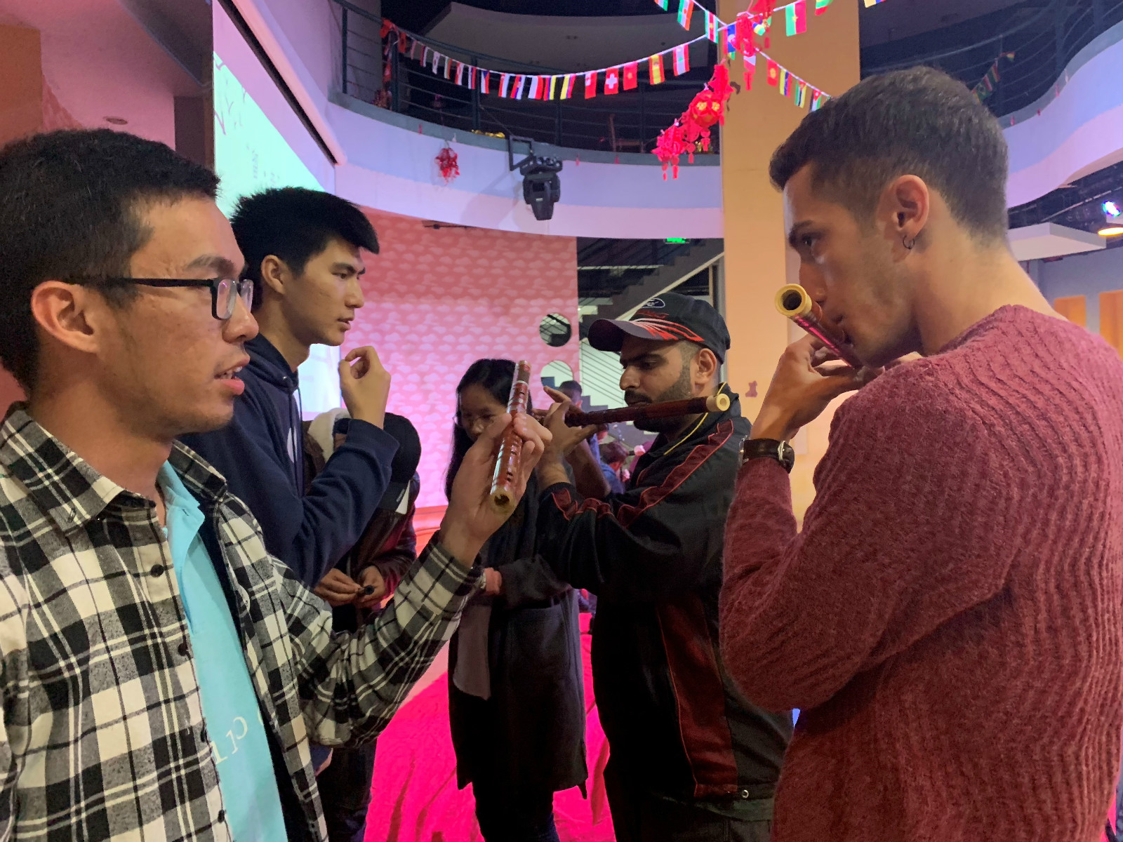 1582516851298909.jpg 1582516851298909.jpg