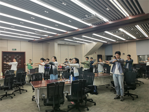 1702298079710016.jpg 体验环节1.jpg